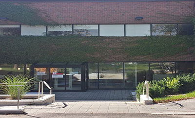 Kinsmen building